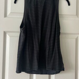 Lululemon Athletica Gray Muscle Tee